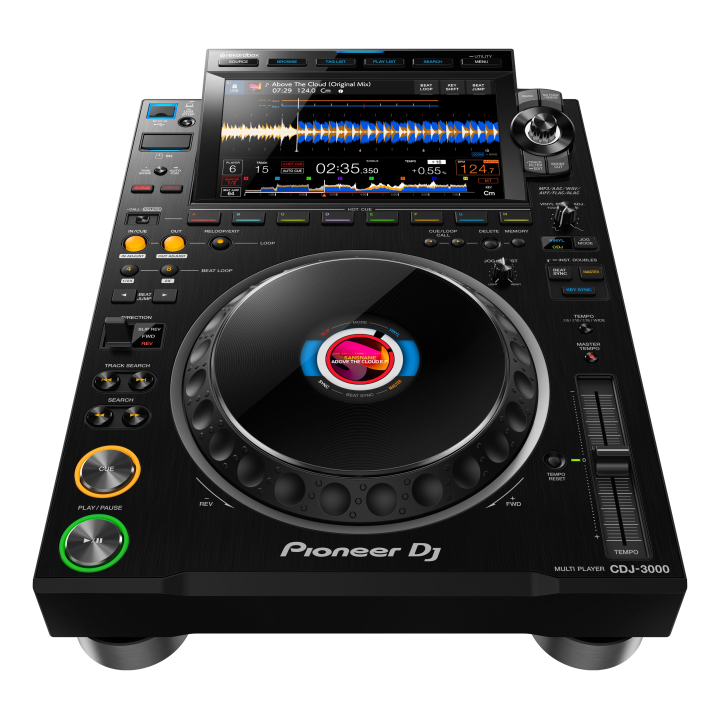 Pioneer DJ CDJ-3000 è il lettore multimediale professionale di riferimento per club, festival e DJ booth di tutto il mondo.