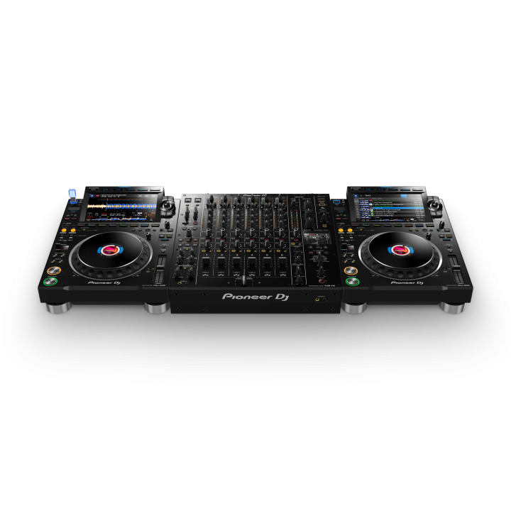 Pioneer DJ CDJ-3000 è il lettore multimediale professionale di riferimento per club, festival e DJ booth di tutto il mondo.